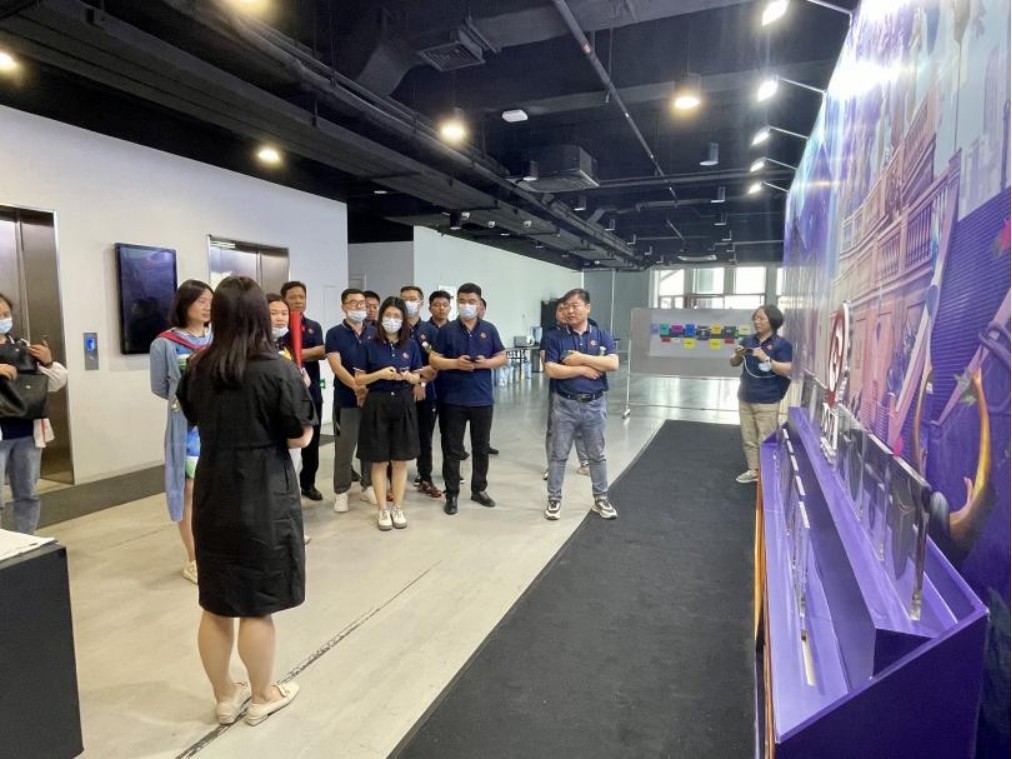 亲友游戏中心-亲友多乐斗-亲友天天坦克大战