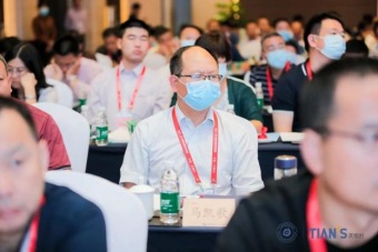 亲友游戏中心-亲友多乐斗-亲友天天坦克大战