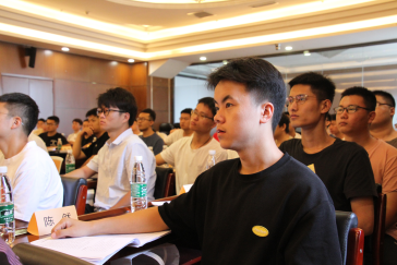 亲友游戏中心-亲友多乐斗-亲友天天坦克大战