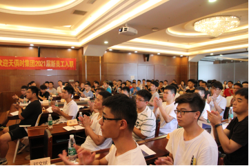 亲友游戏中心-亲友多乐斗-亲友天天坦克大战