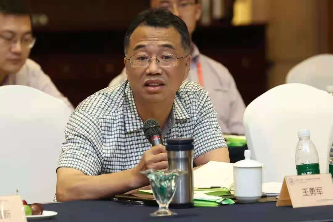 亲友游戏中心-亲友多乐斗-亲友天天坦克大战