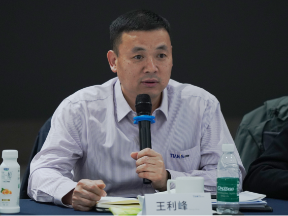 亲友游戏中心-亲友多乐斗-亲友天天坦克大战