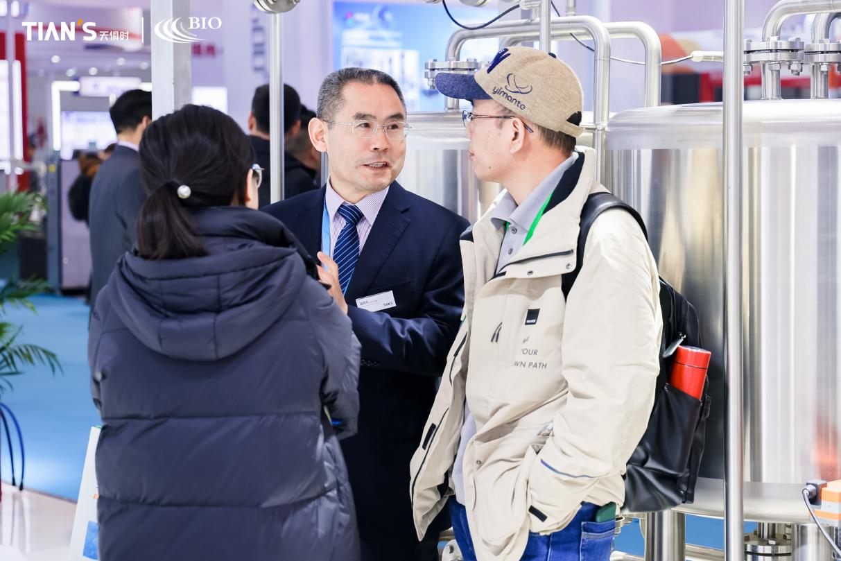 亲友游戏中心-亲友多乐斗-亲友天天坦克大战