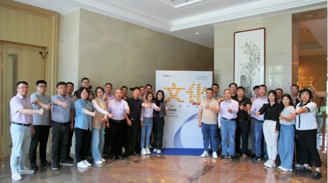 亲友游戏中心-亲友多乐斗-亲友天天坦克大战