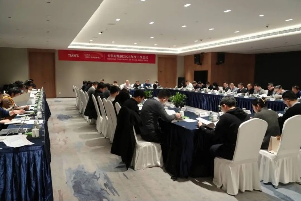 亲友游戏中心-亲友多乐斗-亲友天天坦克大战