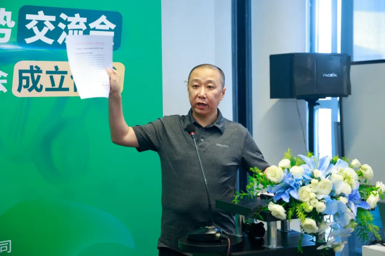 亲友游戏中心-亲友多乐斗-亲友天天坦克大战