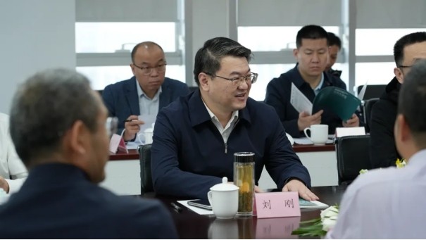 亲友游戏中心-亲友多乐斗-亲友天天坦克大战