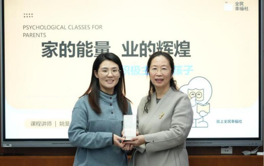 亲友游戏中心-亲友多乐斗-亲友天天坦克大战