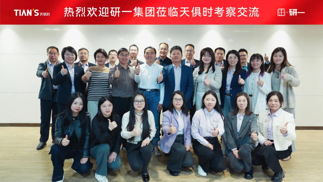 亲友游戏中心-亲友多乐斗-亲友天天坦克大战