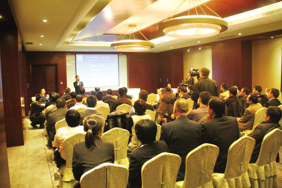 亲友游戏中心-亲友多乐斗-亲友天天坦克大战