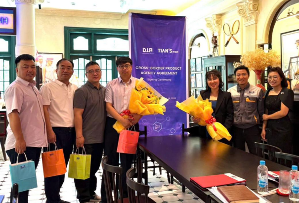 亲友游戏中心-亲友多乐斗-亲友天天坦克大战