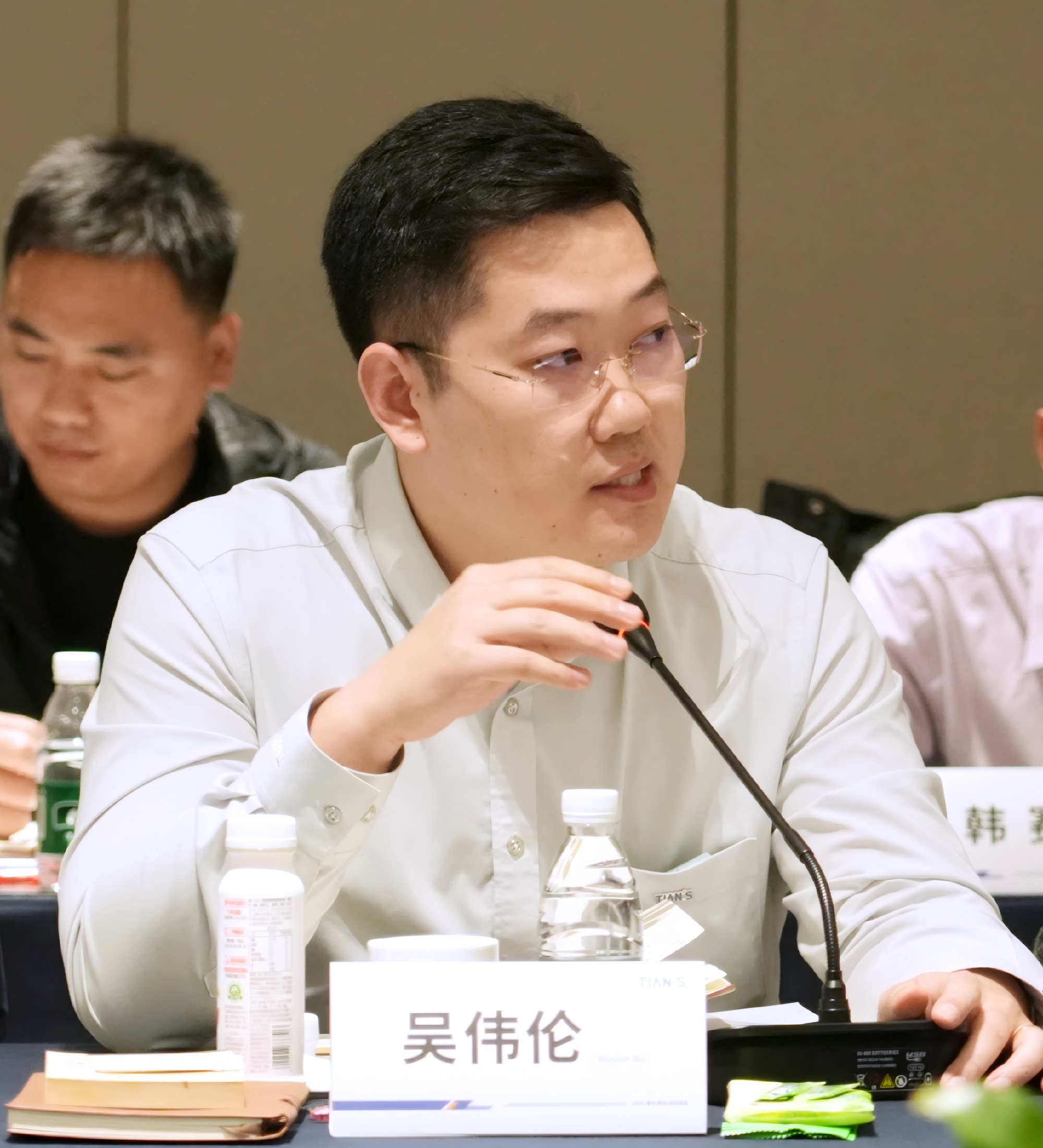 亲友游戏中心-亲友多乐斗-亲友天天坦克大战