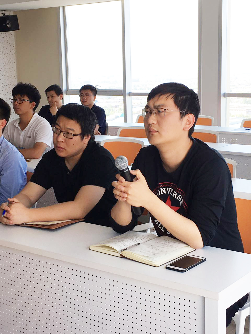 亲友游戏中心-亲友多乐斗-亲友天天坦克大战