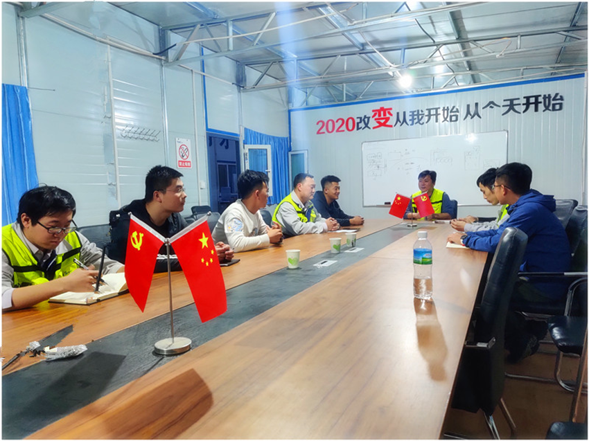 亲友游戏中心-亲友多乐斗-亲友天天坦克大战