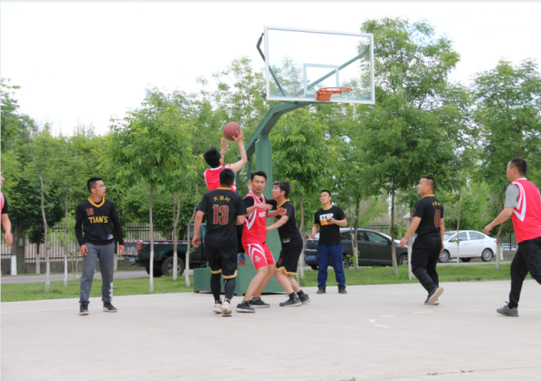 亲友游戏中心-亲友多乐斗-亲友天天坦克大战