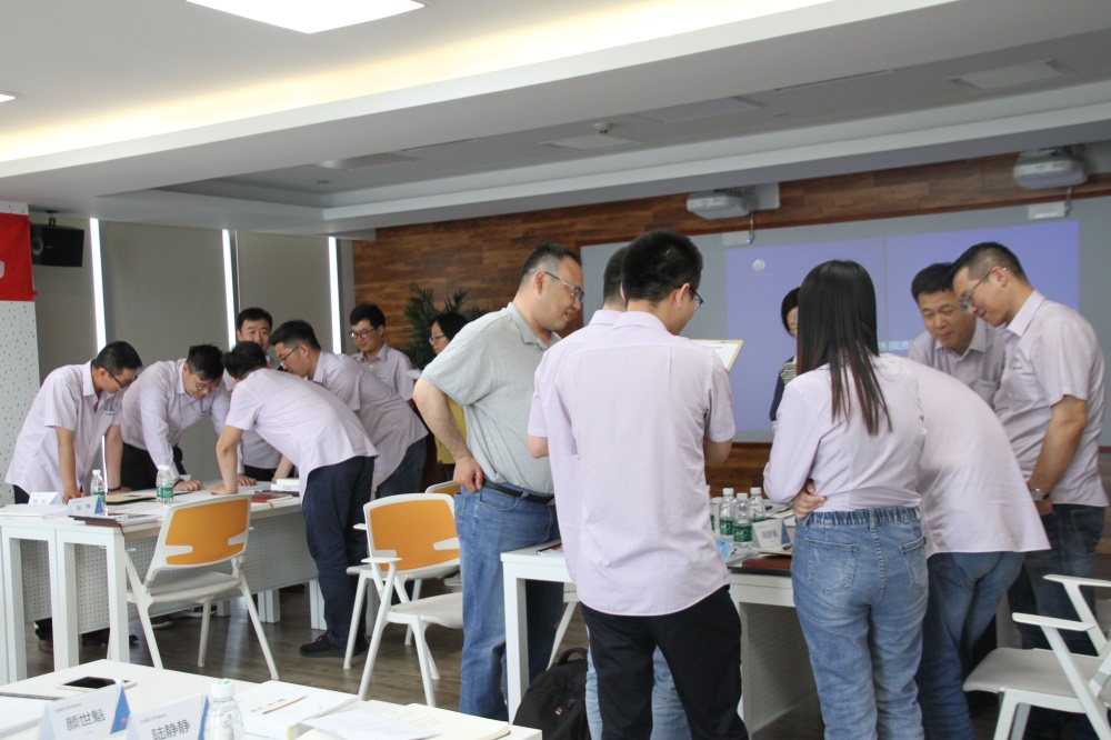 亲友游戏中心-亲友多乐斗-亲友天天坦克大战