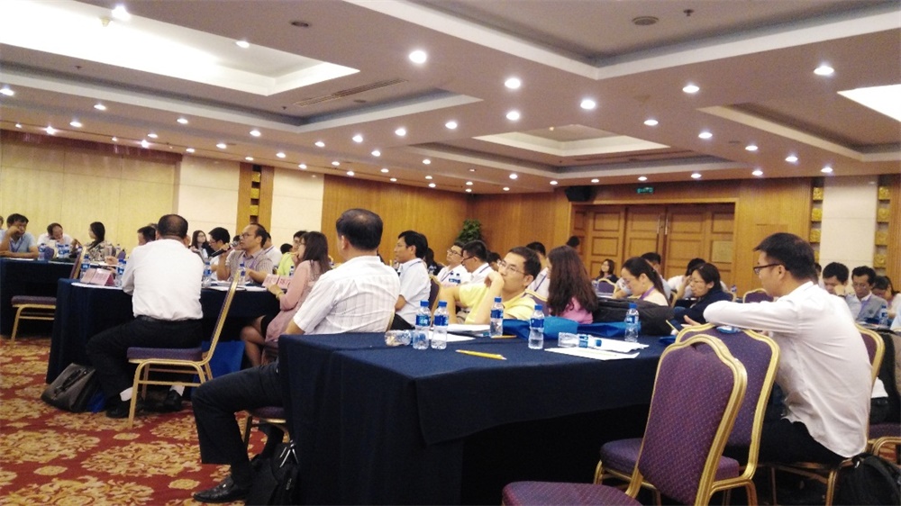 亲友游戏中心-亲友多乐斗-亲友天天坦克大战