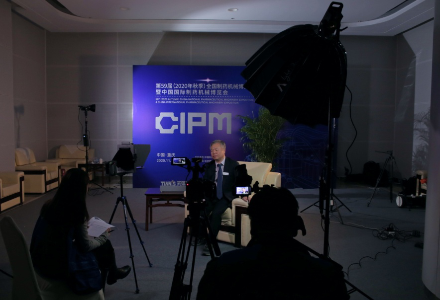 亲友游戏中心-亲友多乐斗-亲友天天坦克大战