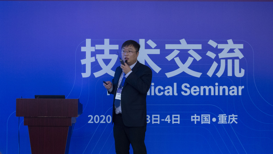 亲友游戏中心-亲友多乐斗-亲友天天坦克大战