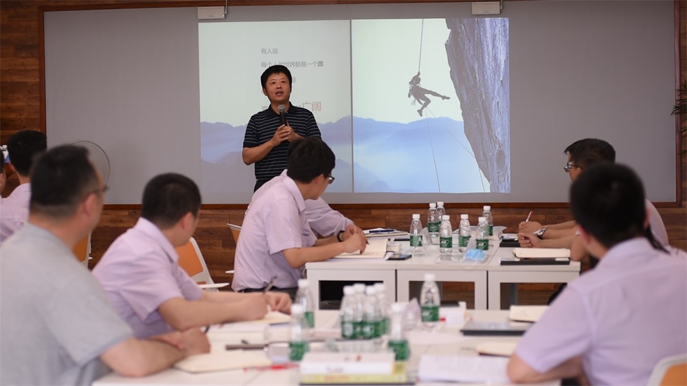 亲友游戏中心-亲友多乐斗-亲友天天坦克大战