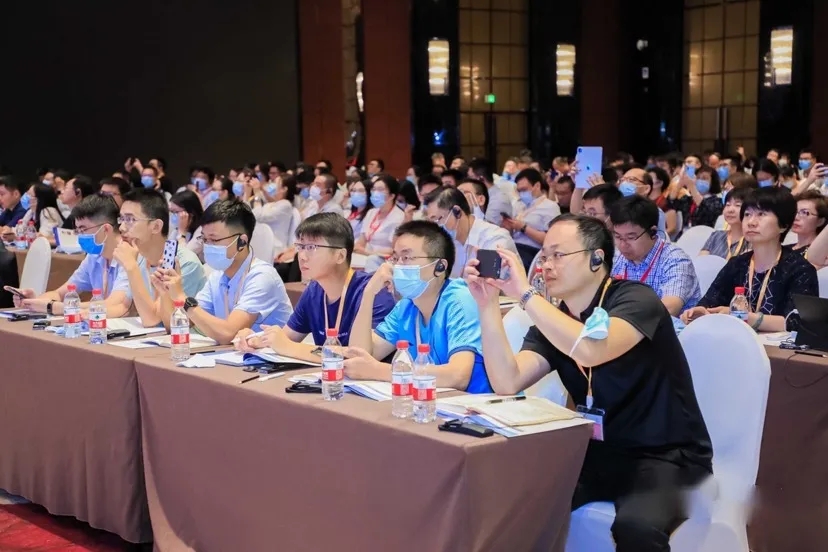 亲友游戏中心-亲友多乐斗-亲友天天坦克大战