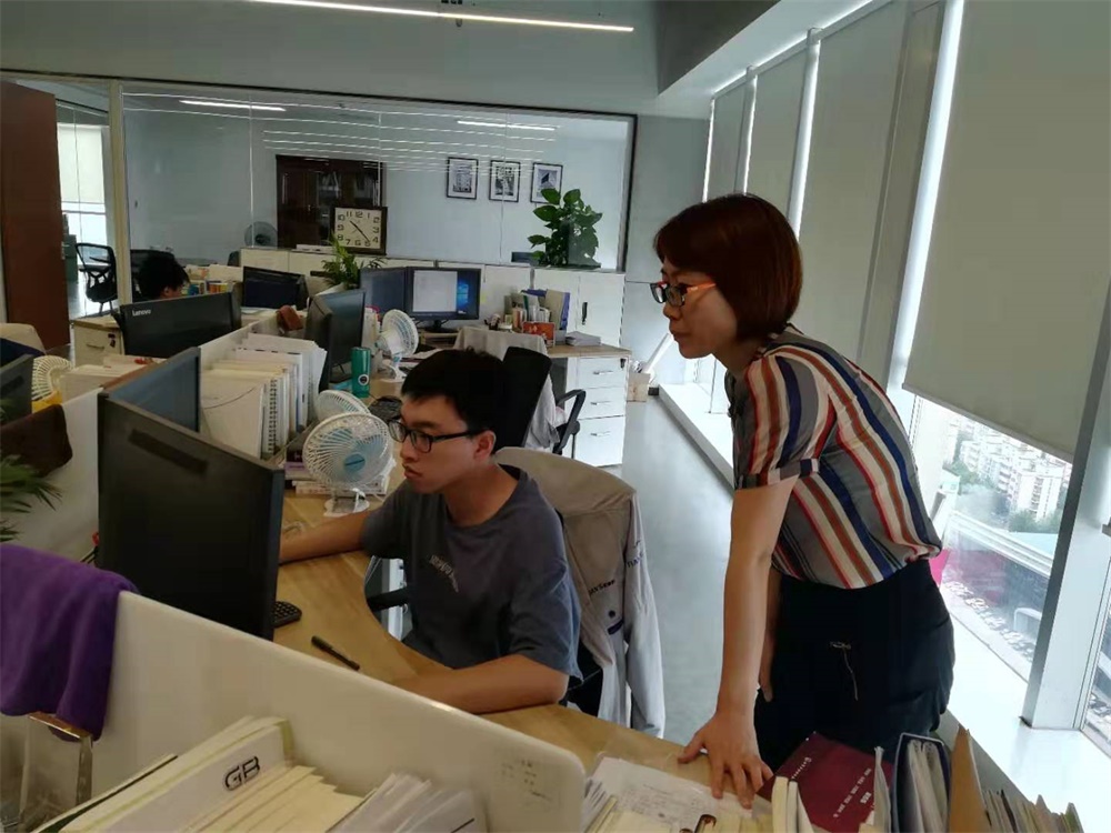 亲友游戏中心-亲友多乐斗-亲友天天坦克大战